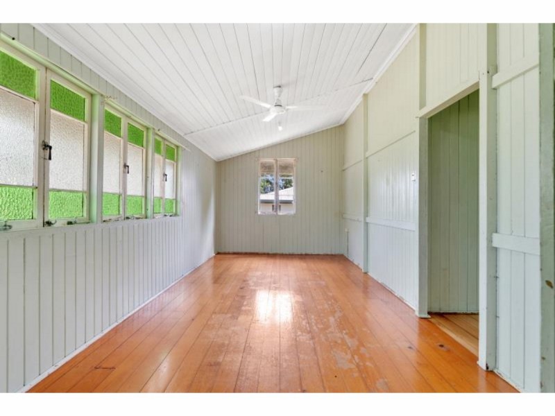 74 Armstrong Street, Berserker QLD 4701